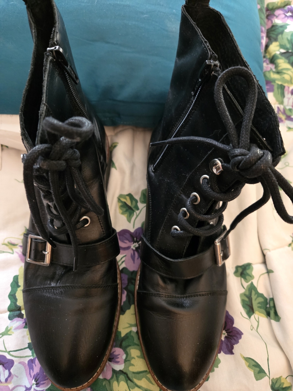 Women's Black Lace-Up Ankle Boots with Buckle Detail And Side Zipper